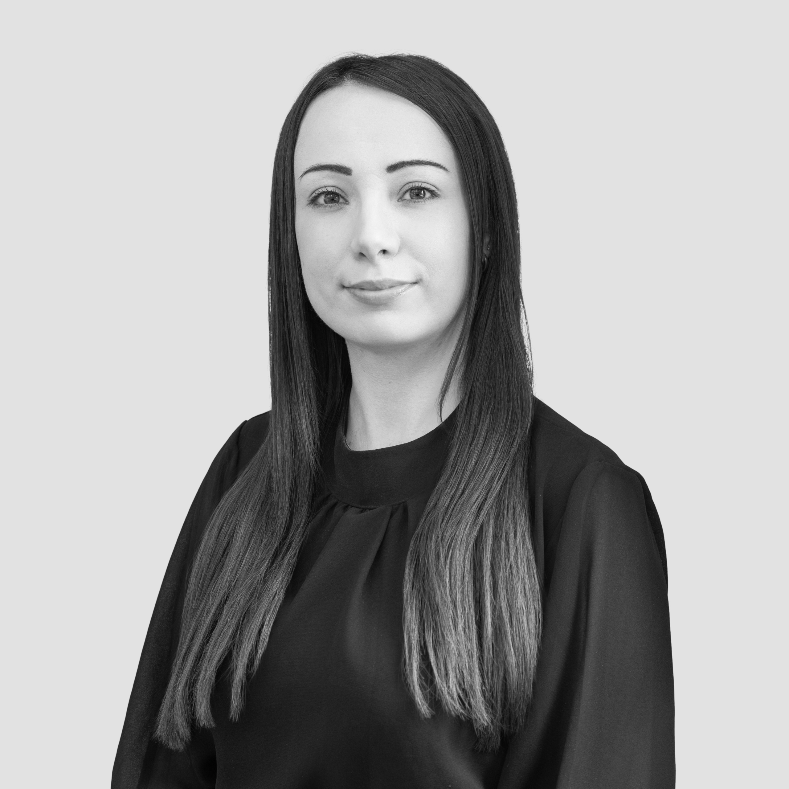 headshot for Georgina Wall, Case Manager<br />
Broadfield UK