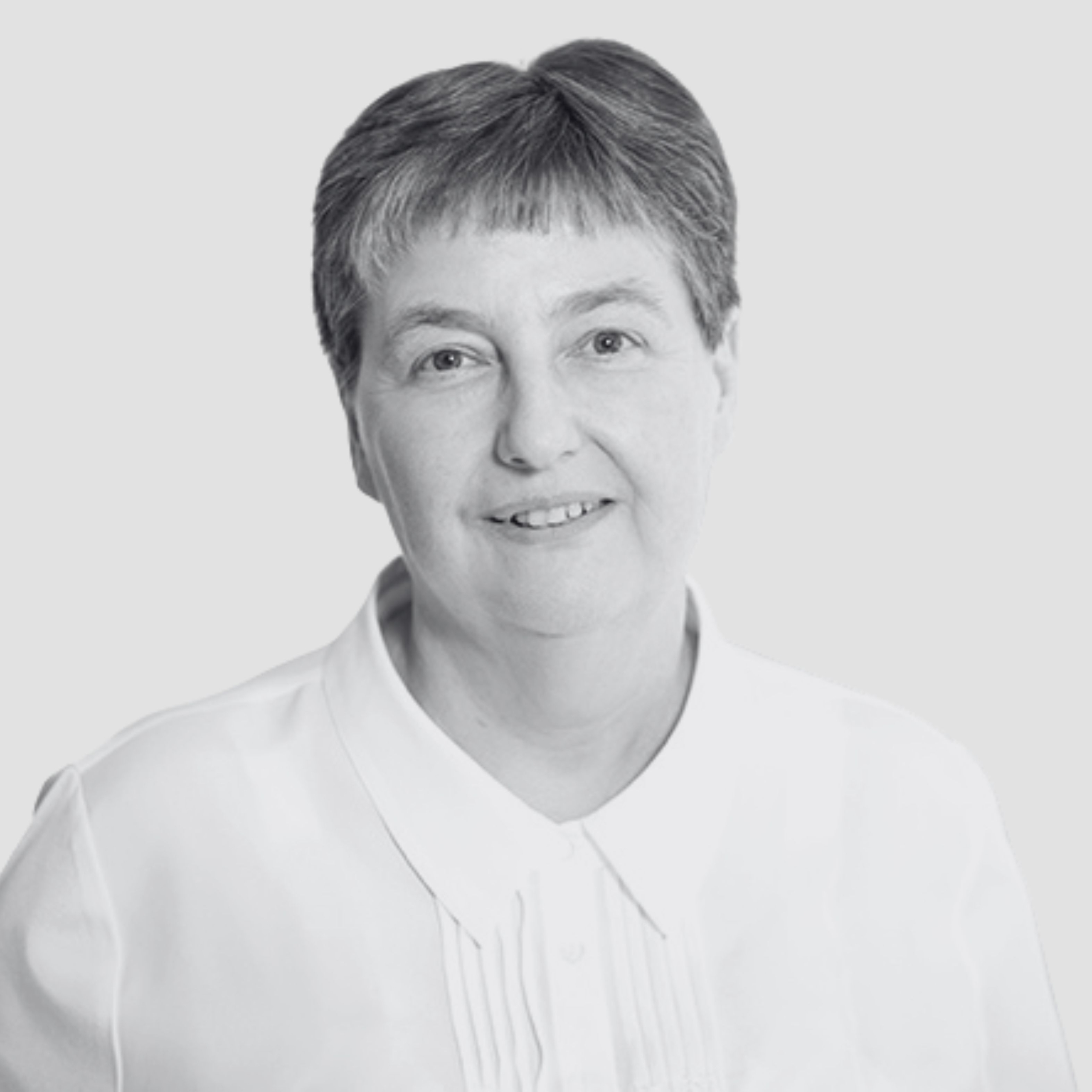 headshot for Pam Thompson, Consultant Parliamentary Clerk<br />
Broadfield UK